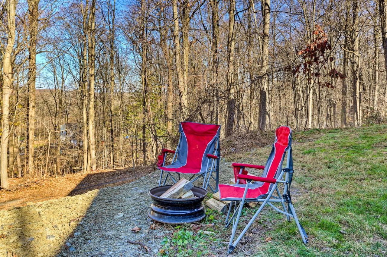 Charming Beacon Apt With Fire Pit Near Hiking! Exteriér fotografie